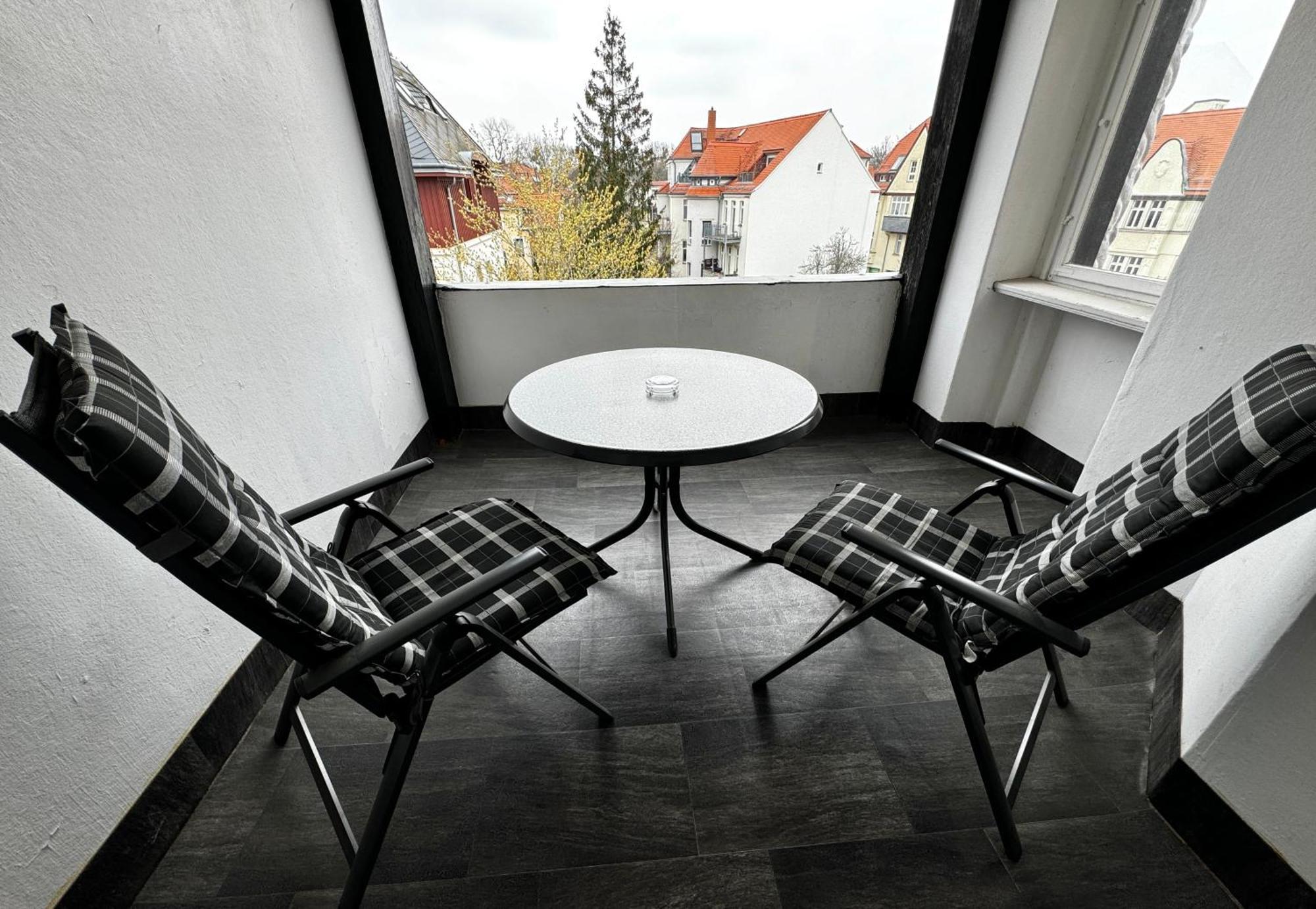 Hotel Zu Den Linden Dresde Exterior foto